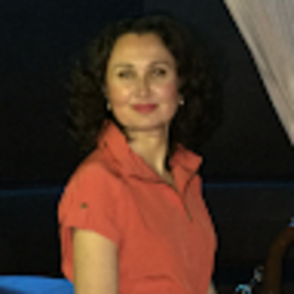 Meet your Posher, Dina